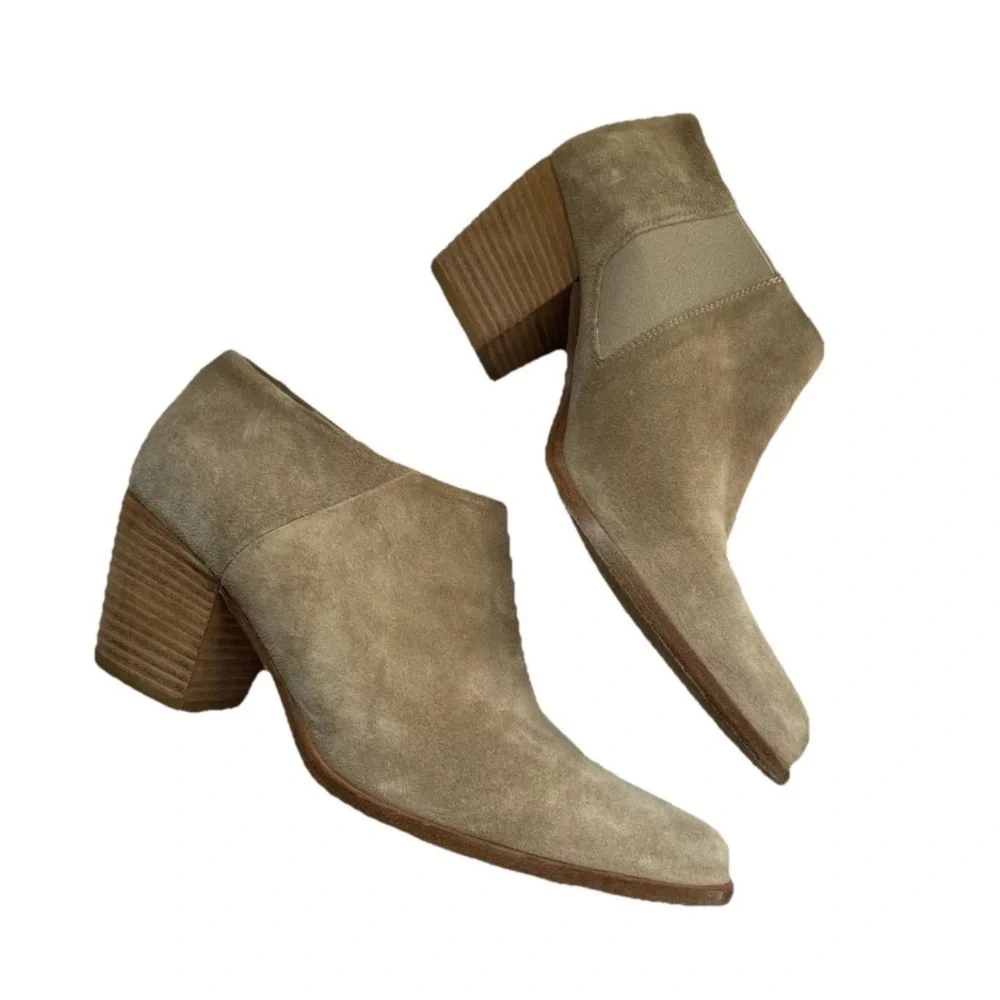 Vince Hamilton Clay Suede Leather  Pointed Toe Ankle Booties Boots Women’s Sz 7
